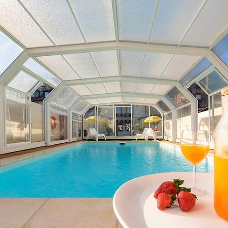 731 Costa Cabral Metro Residence Porto Luaran gambar
