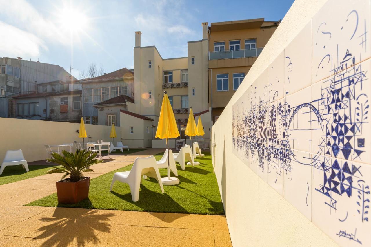 731 Costa Cabral Metro Residence Porto Luaran gambar