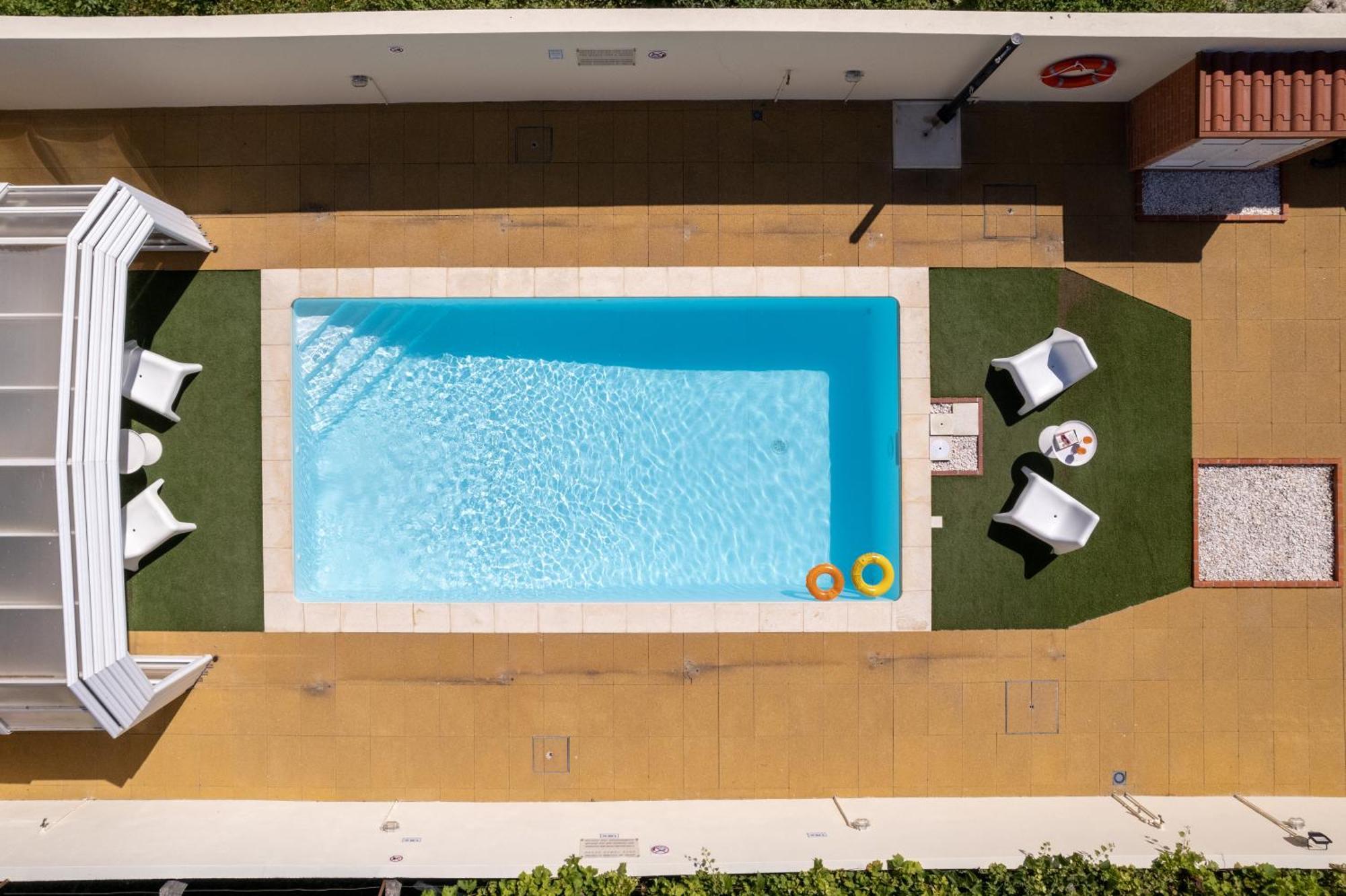 731 Costa Cabral Metro Residence Porto Luaran gambar